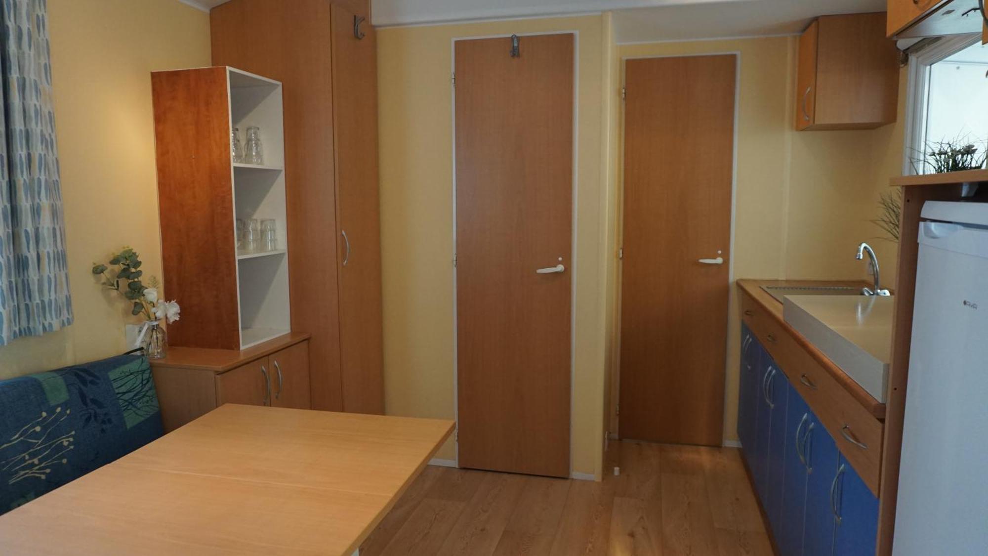 Chalets Met Buitenkeuken Op Camping Lei Suves - Joycasa Roquebrune-sur Argens Esterno foto